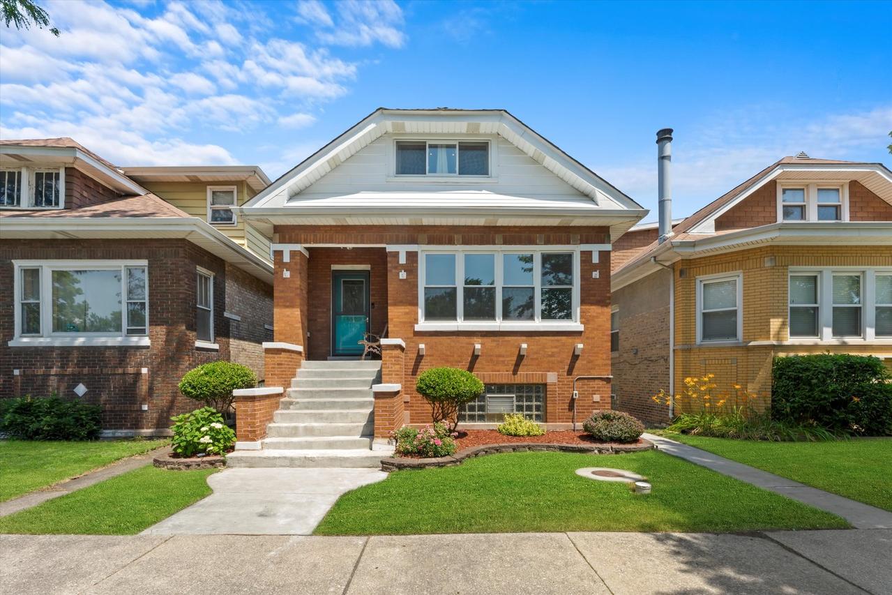 6903 30th Pl., Berwyn, IL 60402