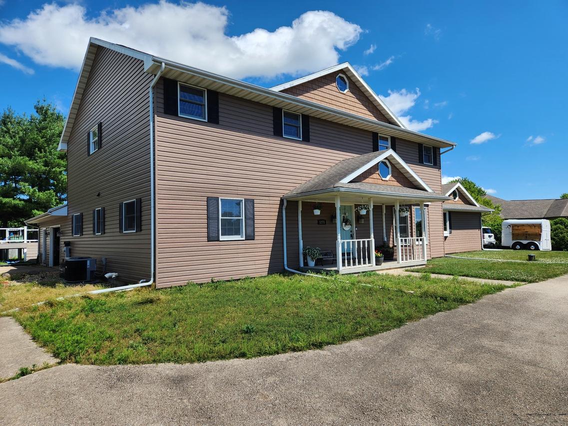 1275 Winn Rd., Sterling, IL 61081