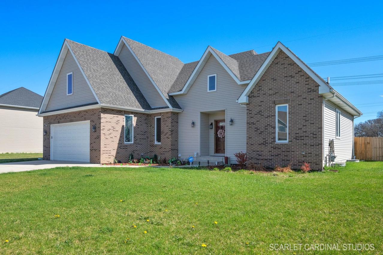 27521 W Deer Hollow Ln., Channahon, IL 60410
