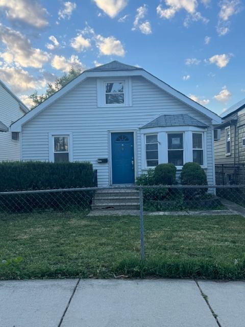 5230 W 51st St., Chicago, IL 60638