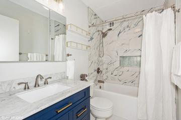 2015 S Finley Rd. #403, Lombard, IL 60148
