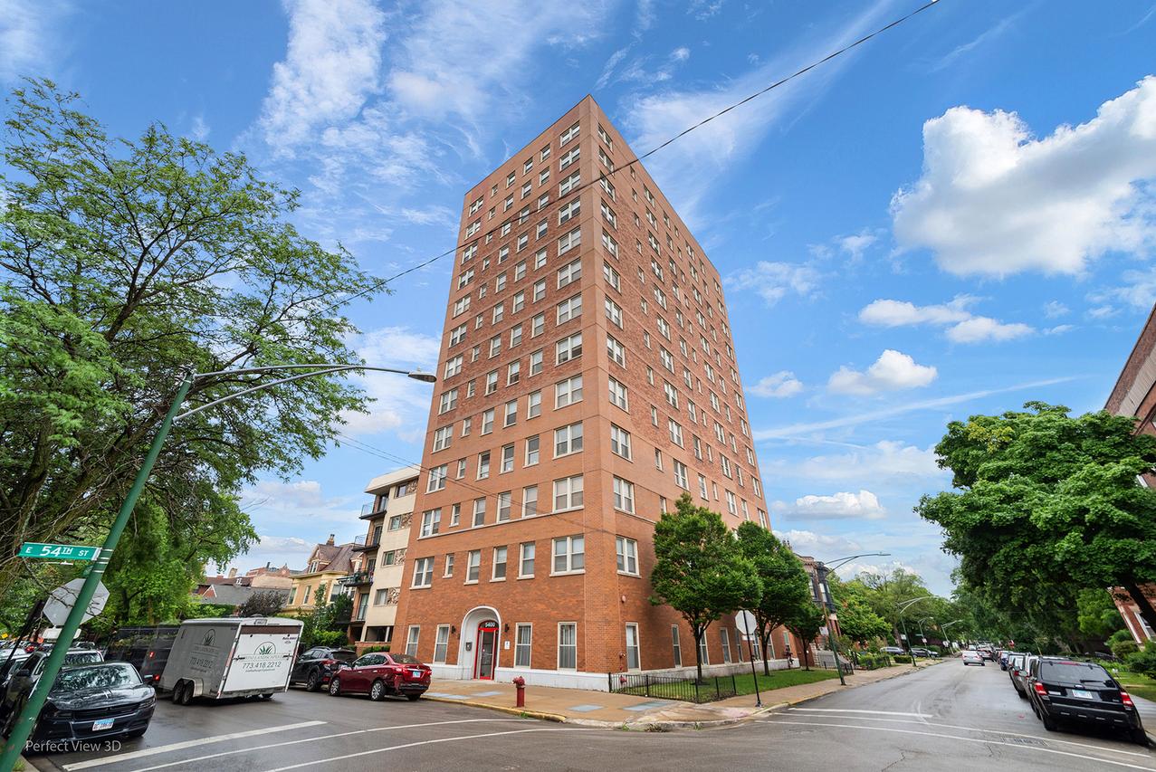 5400 S Harper Ave. #404, Chicago, IL 60615