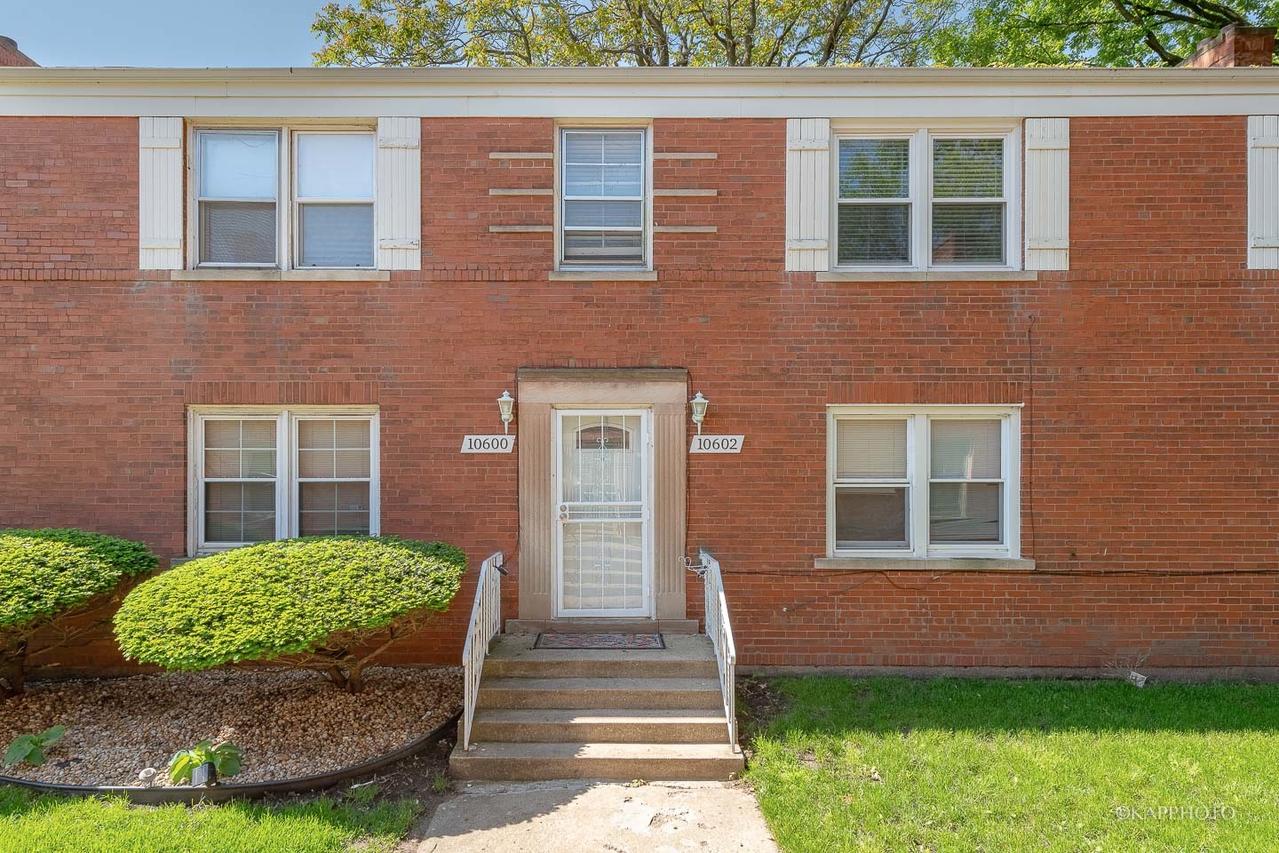10600 S Walden Pkwy. #2E, Chicago, IL 60643