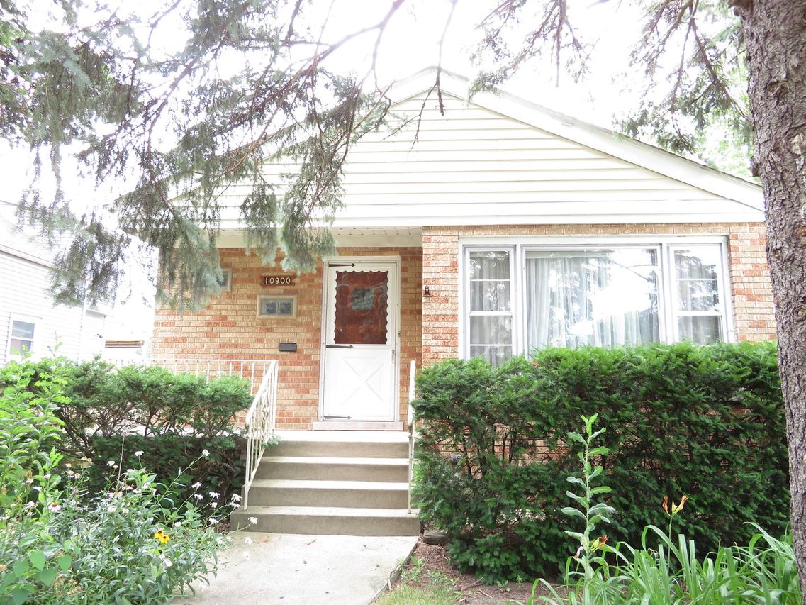 10900 S Troy St., Chicago, IL 60655