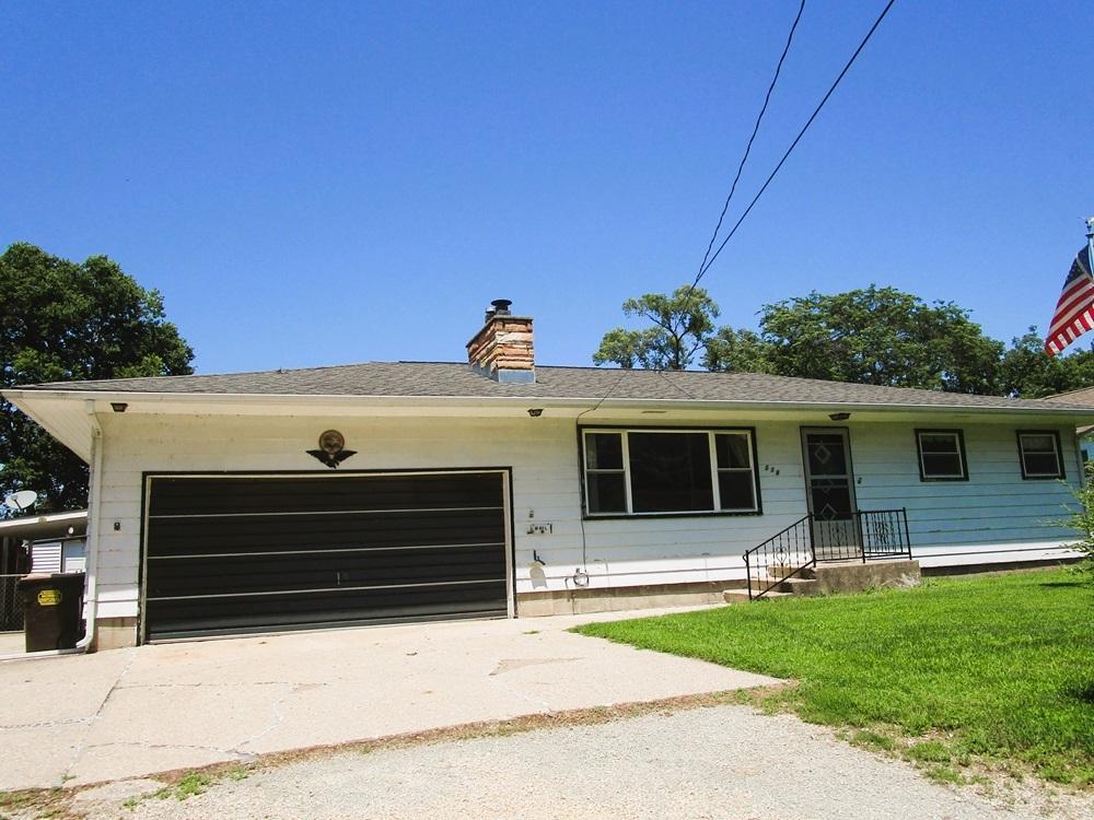 516 W 8th St., Rock Falls, IL 61071