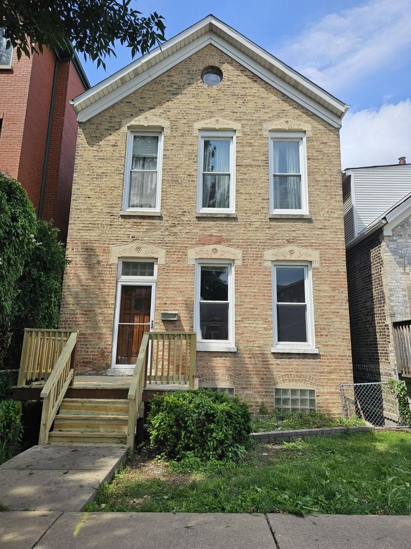 446 W 37th Pl., Chicago, IL 60609