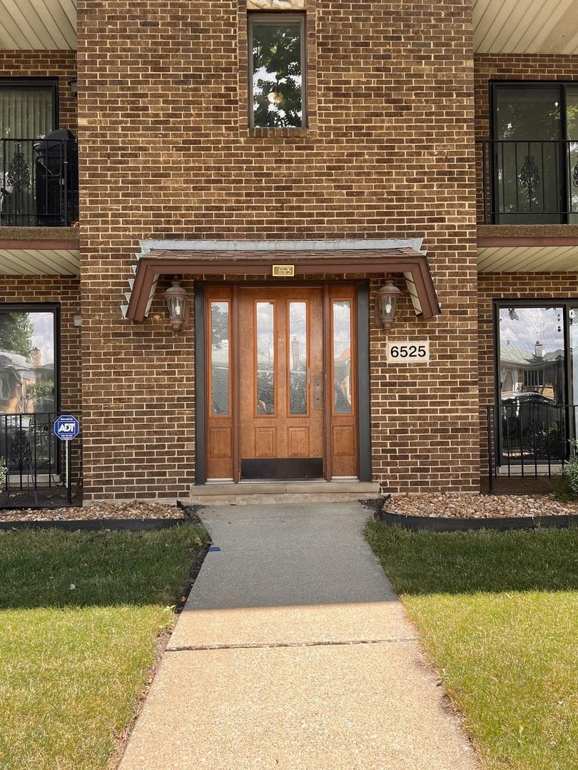 6525 W 64th Pl. #3E, Chicago, IL 60638