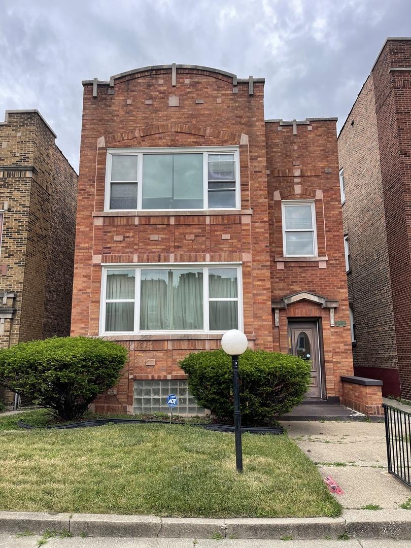 7932 S Champlain Ave., Chicago, IL 60619