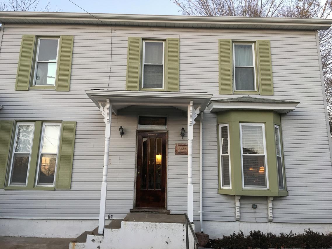 1275 Knight St., Nauvoo, IL 62354