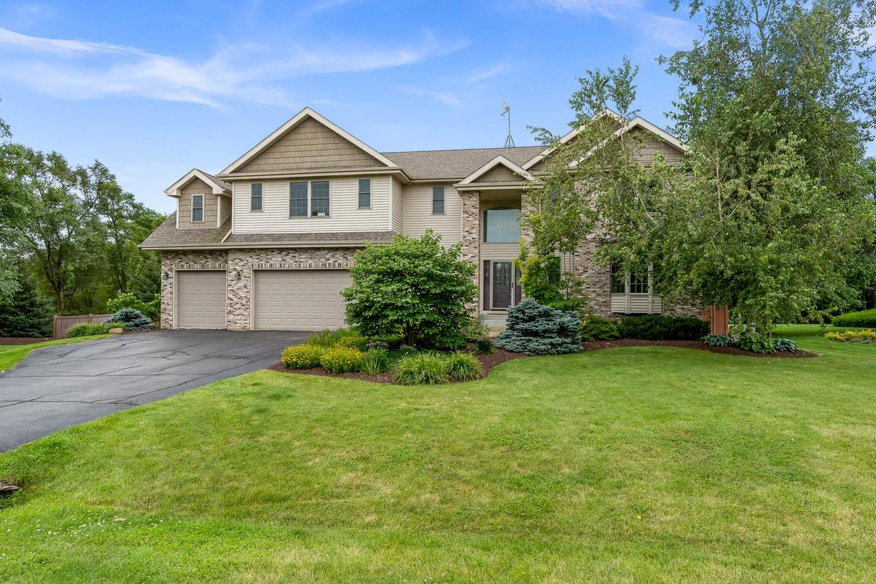 245 Glen Abbey Dr., Rockford, IL 61107