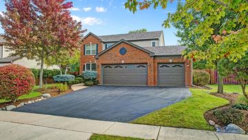 11960 Blue Bayou Dr., Huntley, IL 60142