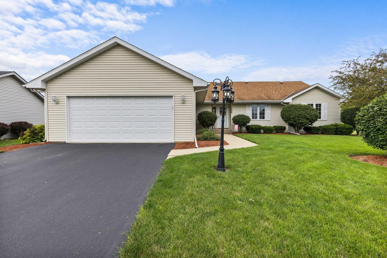 1096 Griggs Rd., Rockford, IL 61108