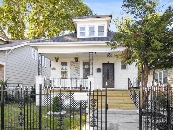 11330 S Stewart Ave., Chicago, IL 60628