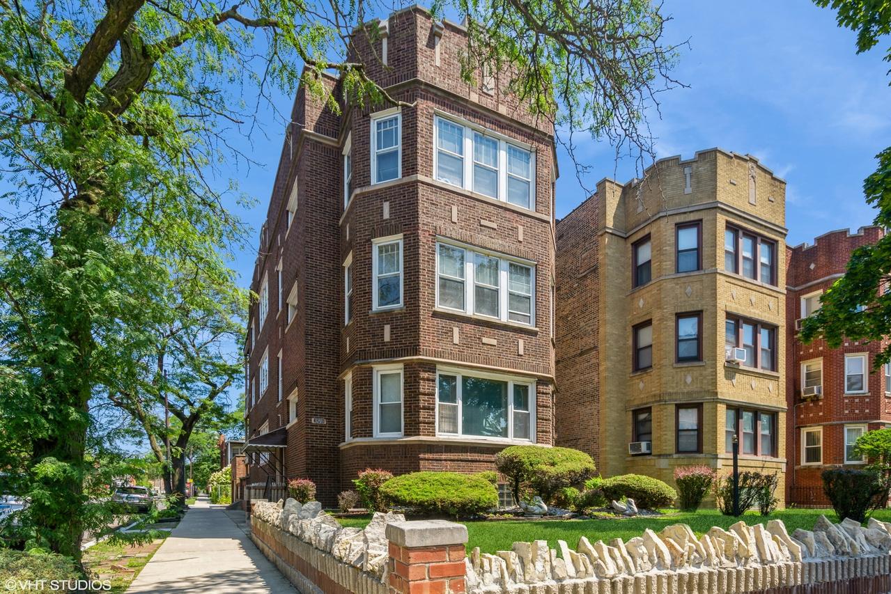 7301 S Constance Ave., Chicago, IL 60649