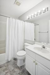 2246 S Lincoln St., Lombard, IL 60148