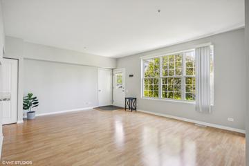 2246 S Lincoln St., Lombard, IL 60148