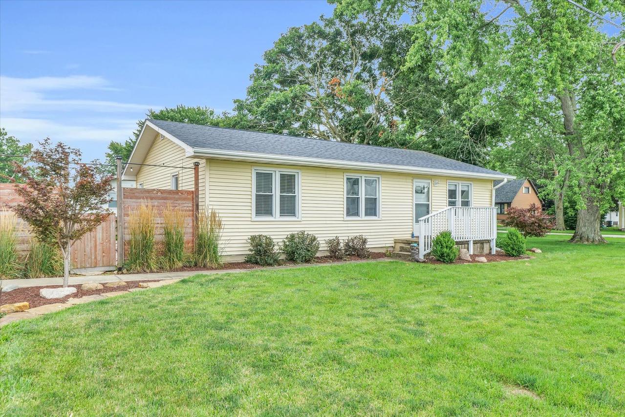 106 S Washington St., Sidney, IL 61877