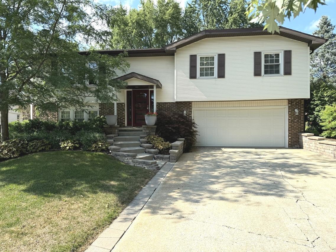 1343 Braemar Ct., Bourbonnais, IL 60914