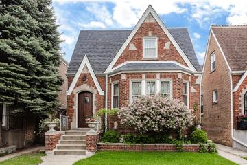 6019 W Barry Ave., Chicago, IL 60634