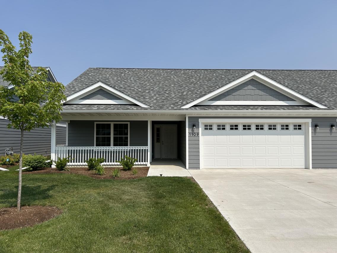 1109 S 2nd St., Oregon, IL 61061