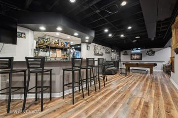 28618 N Champions Ct., Mundelein, IL 60060