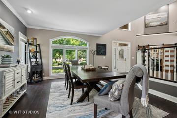 28618 N Champions Ct., Mundelein, IL 60060