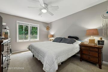 28618 N Champions Ct., Mundelein, IL 60060