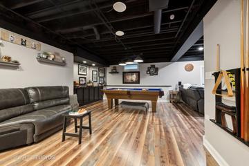 28618 N Champions Ct., Mundelein, IL 60060