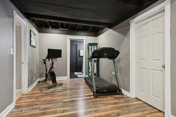 28618 N Champions Ct., Mundelein, IL 60060