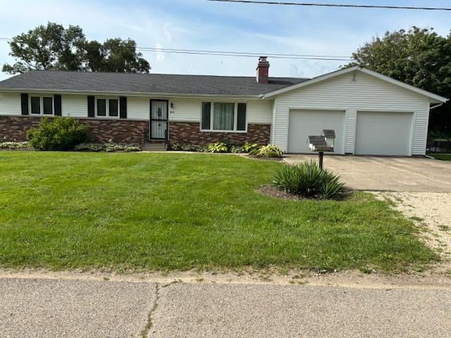 302 John St., Steward, IL 60553