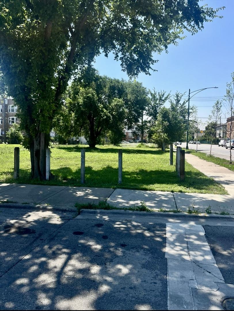 3555 W Lexington St., Chicago, IL 60624