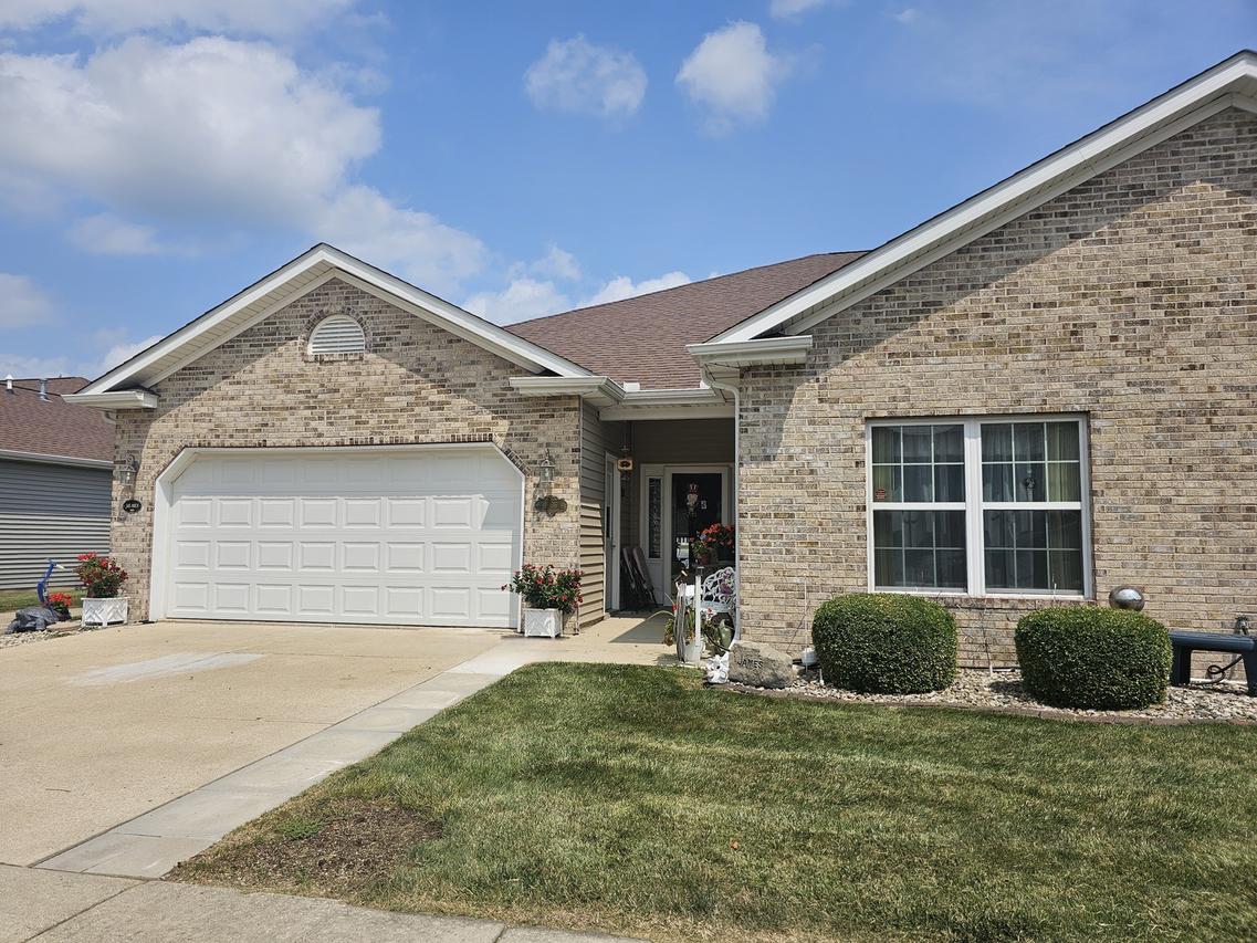 1906 S Prairie Winds Dr., Urbana, IL 61802