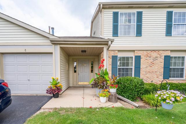 305 Crestview Dr. #D, Wauconda, IL 60084