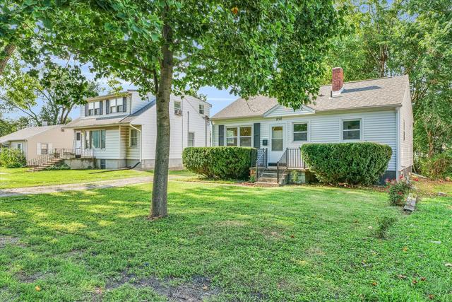 1710 W Clark St., Champaign, IL 61821