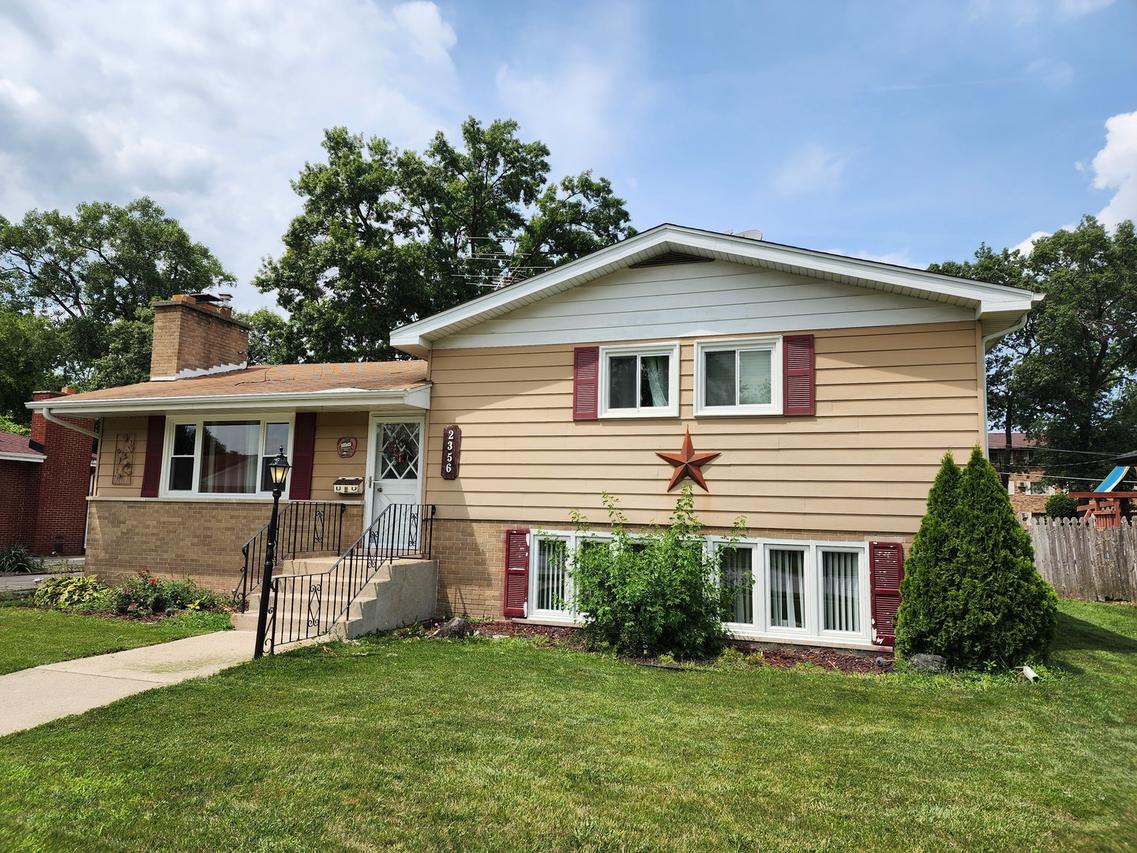 2356 183rd Pl., Lansing, IL 60438