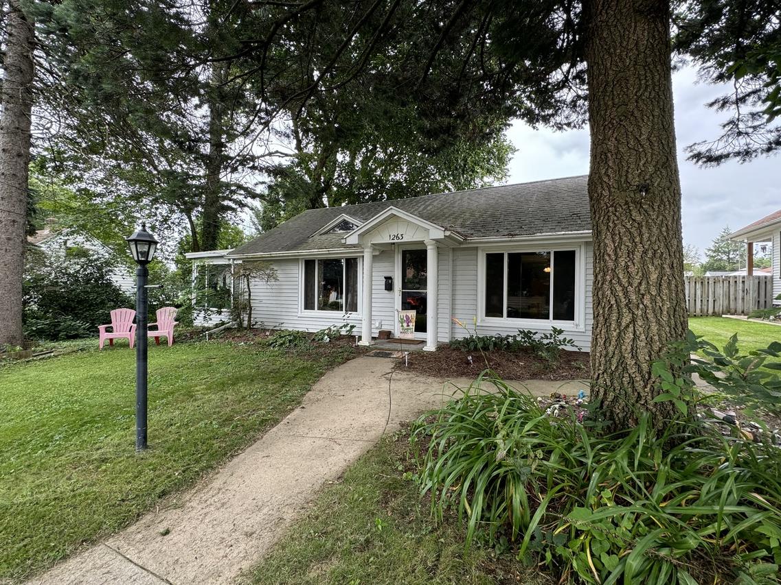 1263 W Stover St., Freeport, IL 61032