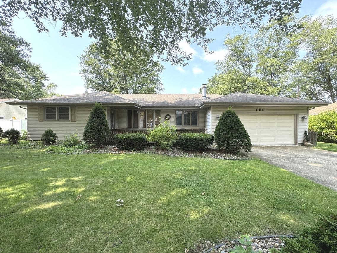 950 Western Hills Dr., Kankakee, IL 60901