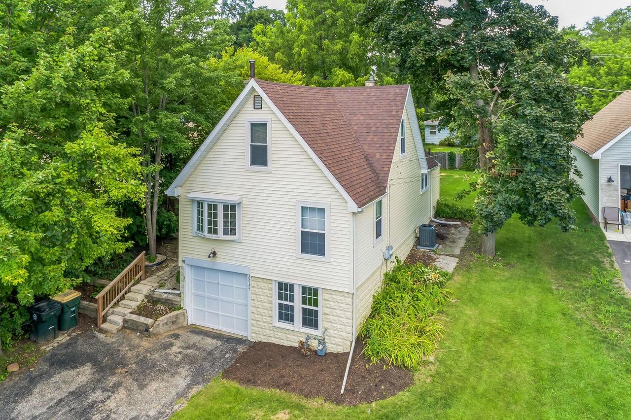 35157 N Lake Matthews Tr., Ingleside, IL 60041