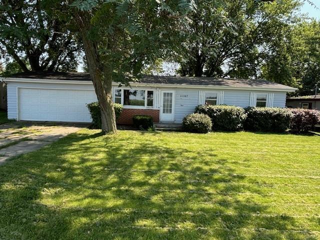 11167 E Fisher Rd., Rochelle, IL 61068