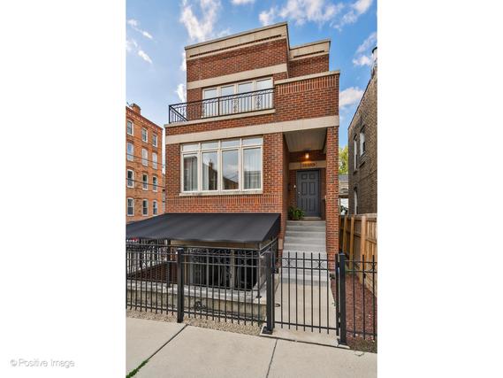 1318 W Huron St., Chicago, IL 60642