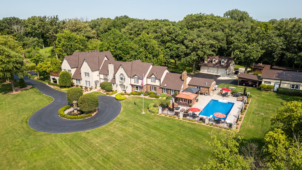15100 W 159th St., Homer Glen, IL 60491