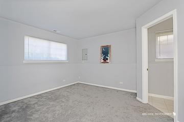 561 N Triumph Ct., Hainesville, IL 60073