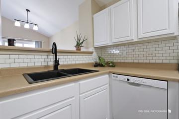 561 N Triumph Ct., Hainesville, IL 60073