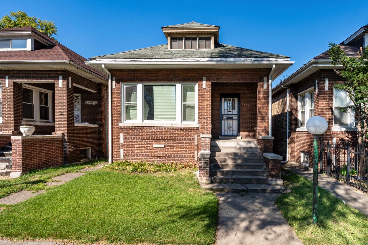 7416 S Perry Ave., Chicago, IL 60621
