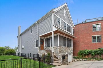 2230 W Wolfram St., Chicago, IL 60618
