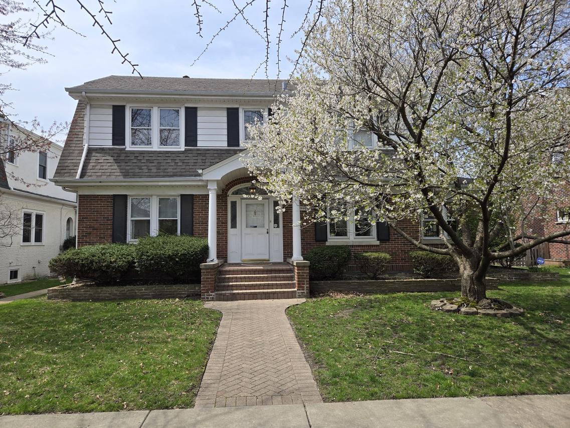 5850 N Kostner Ave., Chicago, IL 60646