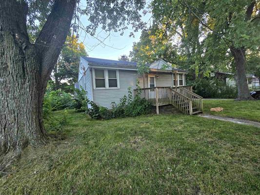 1211 41st Ave., Rockford, IL 61109