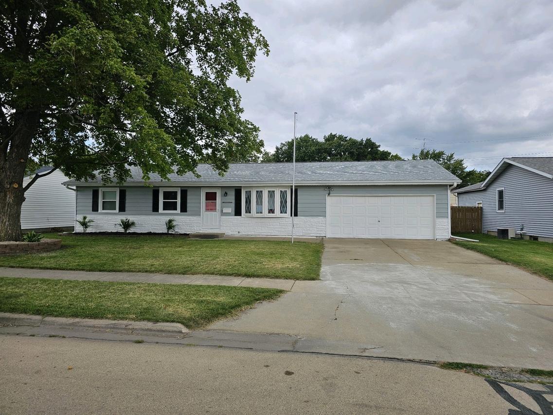 204 W 21st St., Rock Falls, IL 61071