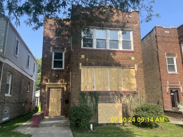 7618 S Lafayette Ave., Chicago, IL 60620