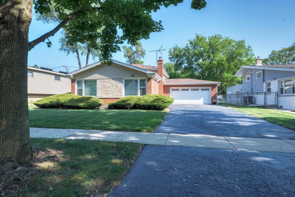 507 Birch St., Itasca, IL 60143